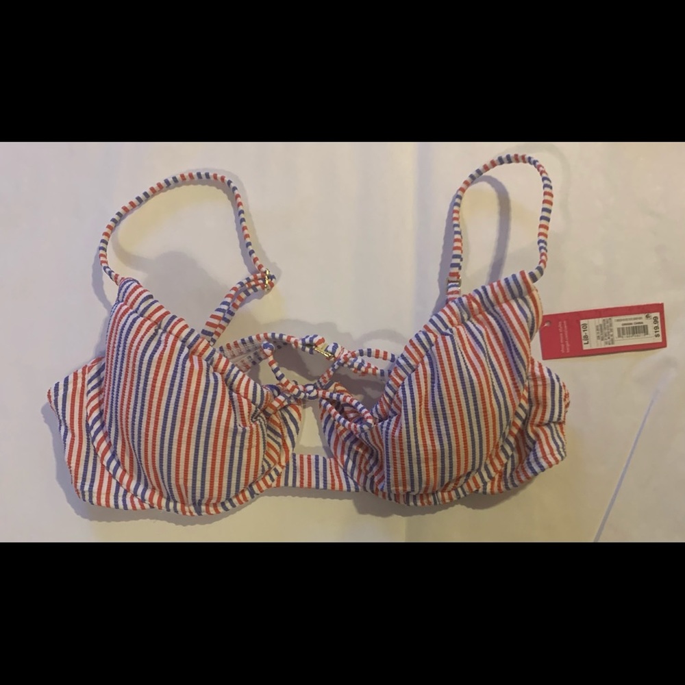 BUNDLE! 4 Bra pieces! Size L- 8-10 NEW! Christmas Gifts! All for a STEAL! New!